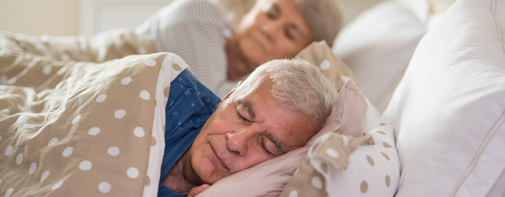 Which Mattress Is Best for Back Pain - Refresh Mattress 2023